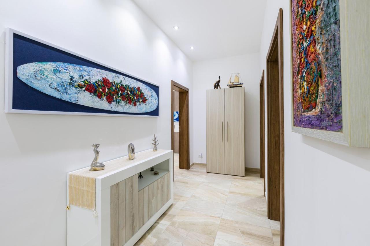 Valletta Large 3 Bedroom Bagian luar foto